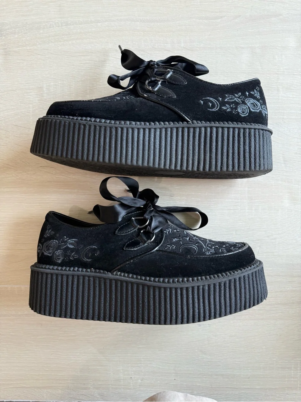 KILLSTAR Lucy Fairy Creepers Black Gothic Embroidered Platform Shoes Size US6